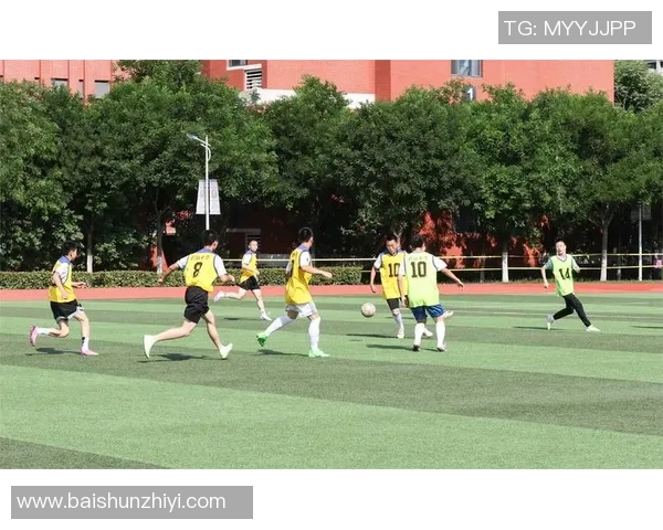 日本中学足球新星崛起描绘青春绿茵梦想与未来荣耀 日本中学足球新星崛起描绘青春绿茵梦想与未来荣耀