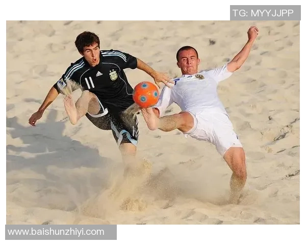 球星日常训练与比赛中的足球热爱与坚持探索 球星日常训练与比赛中的足球热爱与坚持探索